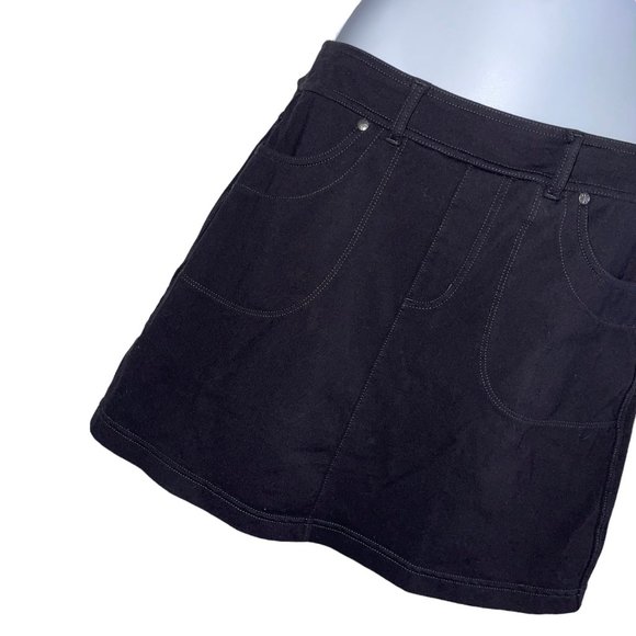 Athleta Black Skort Womens S Athleisure Pockets Stretch Mesh Shorts Belt Loops - Picture 2 of 10